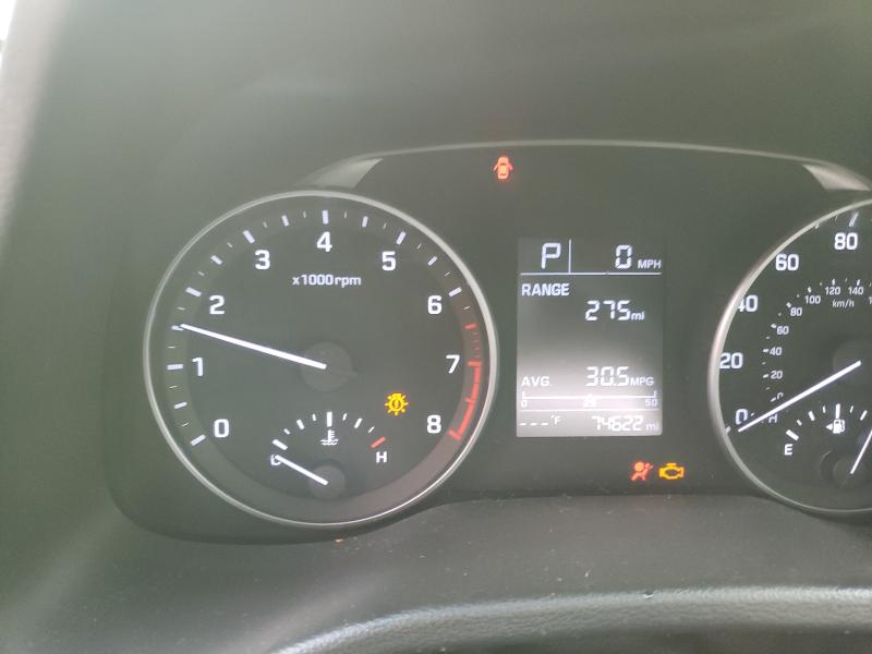 2017 HYUNDAI ELANTRA SE KMHD84LF9HU060327