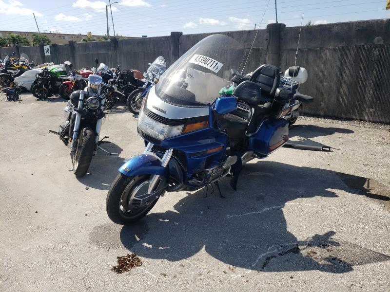 2010 HONDA GL1500 A 1HFSC2206PA500666