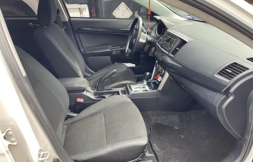 2016 MITSUBISHI LANCER ES JA32U2FU8GU001532
