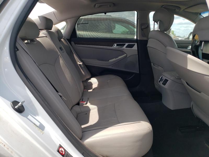 2015 HYUNDAI GENESIS 5. KMHGN4JF7FU066794