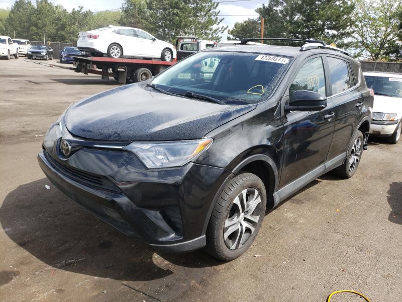 2017 TOYOTA RAV4 LE 2T3BFREV0HW695328