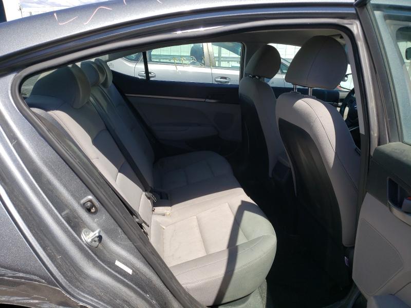 2018 HYUNDAI ELANTRA SE KMHD74LF0JU450676