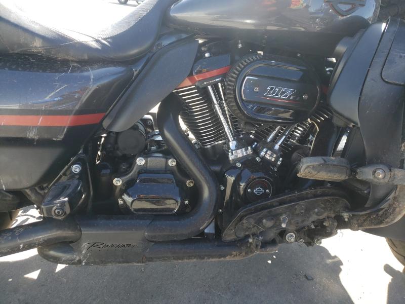 2018 HARLEY-DAVIDSON FLHXSE CVO 1HD1PXL13JB952203