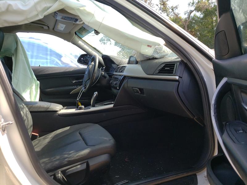 2016 BMW 320 I WBA8A9C58GK618142