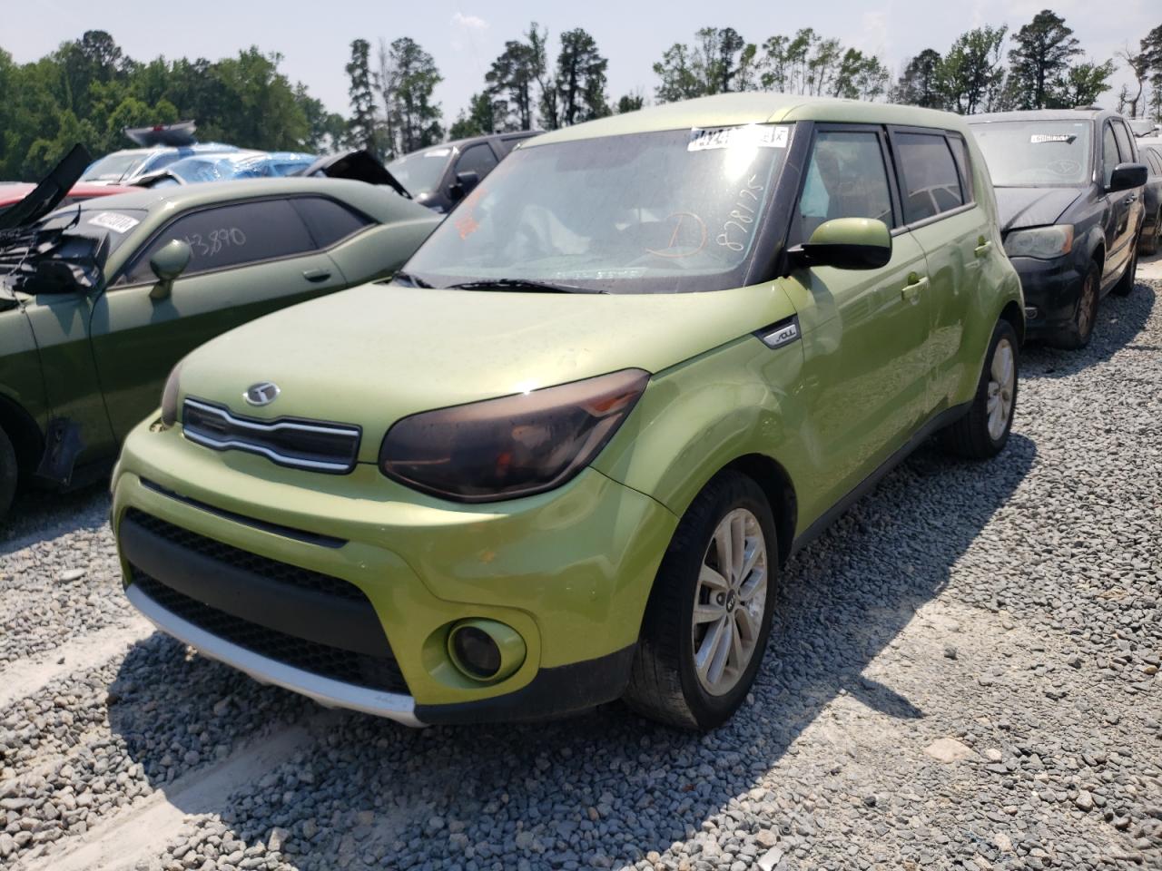 VIN KNDJP3A58H7878175 2017 KIA SOUL no.2