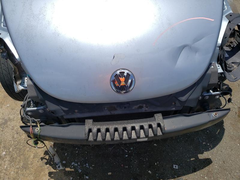 2010 VOLKSWAGEN NEW BEETLE 3VWRG3AL5AM003971
