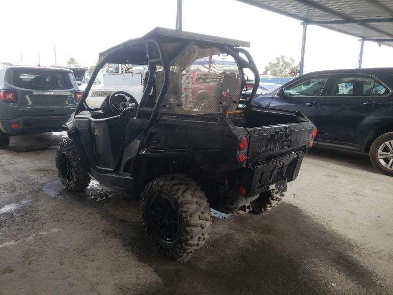 2017 CAN-AM COMMANDER 3JBKKAP2XHJ000729