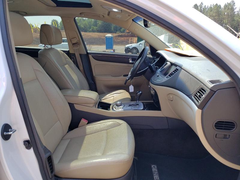 2011 HYUNDAI GENESIS 4. KMHGC4DF3BU117087