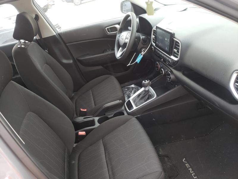 2021 HYUNDAI VENUE SE KMHRB8A30MU064137