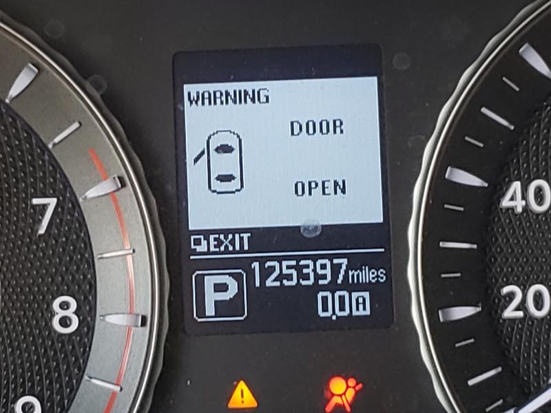 2015 INFINITI Q70L 5.6 JN1AY1PP6FM170051