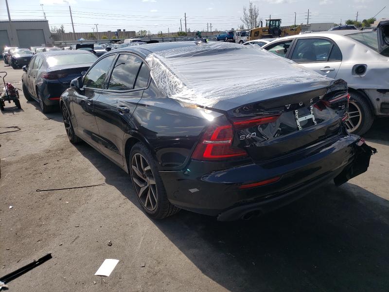 2020 VOLVO S60 T5 MOM 7JR102FK1LG054512