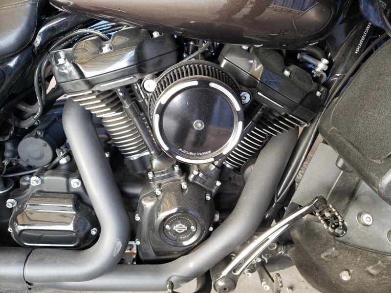2018 HARLEY-DAVIDSON FLTRX ROAD 1HD1KHC19JB668398
