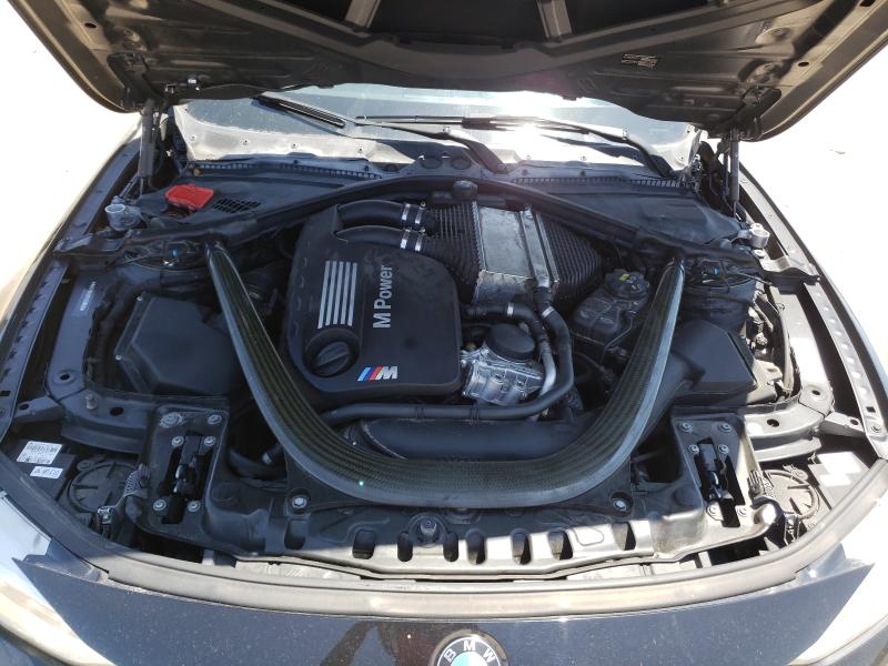 2015 BMW M4 WBS3R9C58FK329856