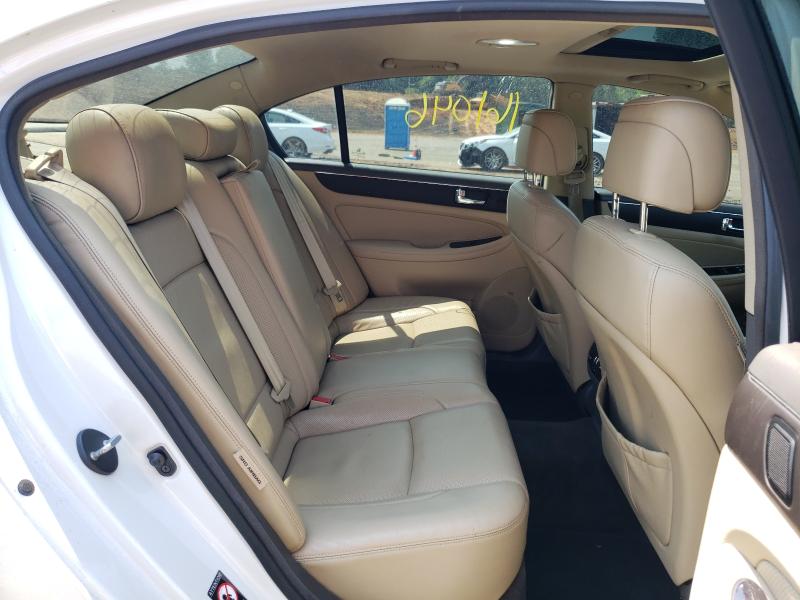 2011 HYUNDAI GENESIS 4. KMHGC4DF3BU117087