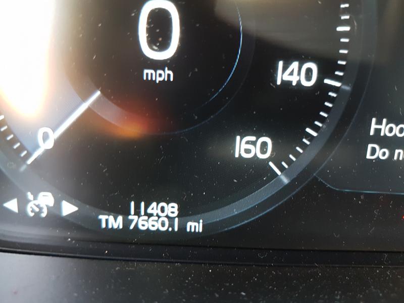 2019 VOLVO XC90 T5 MO YV4102PK1K1503215