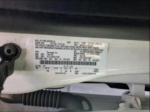 2015 FORD FOCUS SE 1FADP3K28FL289011