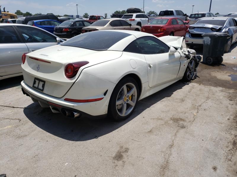 VIN ZFF77XJA7G0218068 2016 Ferrari California no.4