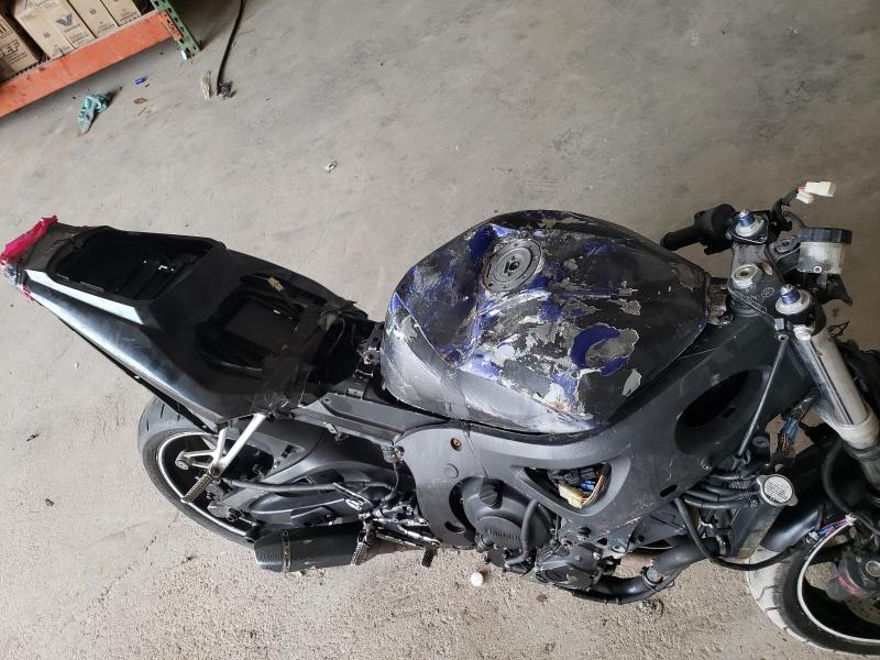 2004 YAMAHA YZF-R6 JYARJ06E44A015247