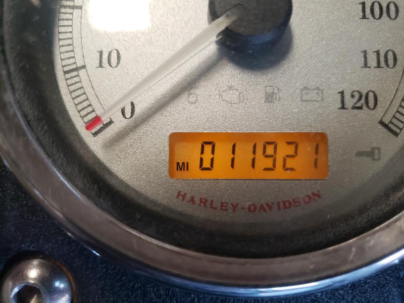 2011 HARLEY-DAVIDSON DYNA 1HD1GX415BC307269