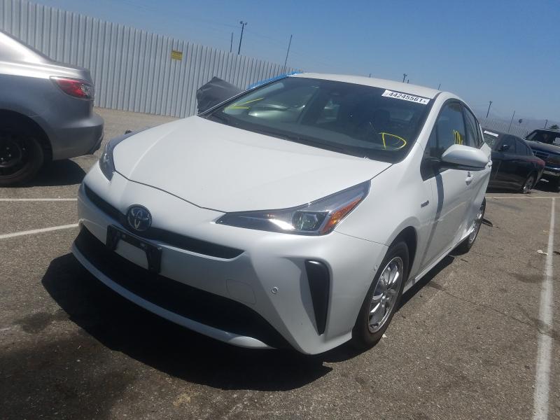 2021 TOYOTA PRIUS SPEC JTDKAMFU5M3131677
