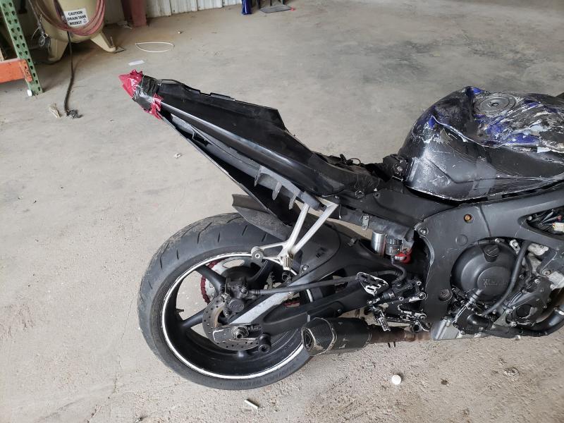 2004 YAMAHA YZF-R6 JYARJ06E44A015247