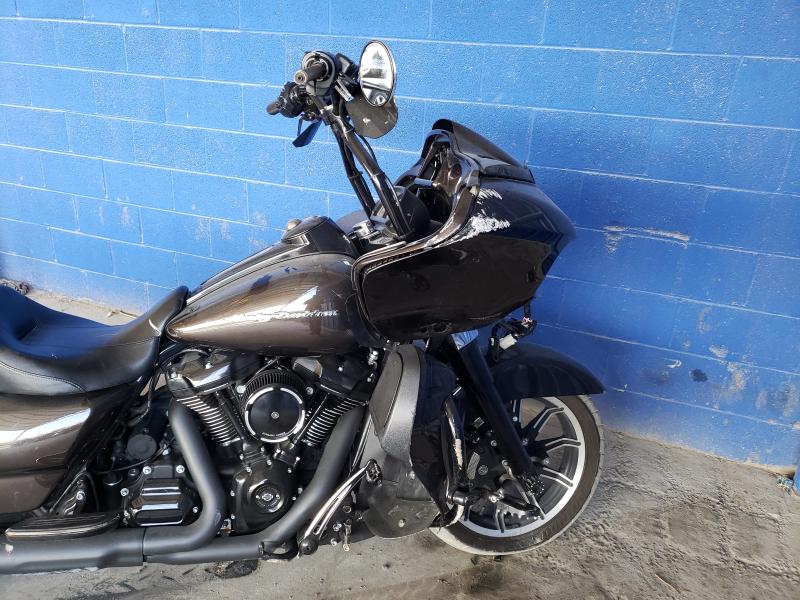 2018 HARLEY-DAVIDSON FLTRX ROAD 1HD1KHC19JB668398