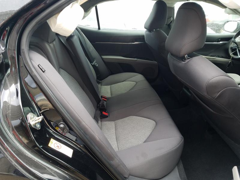 2018 TOYOTA CAMRY LE/X 4T1B11HK9JU094600