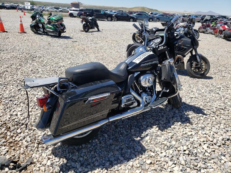 2011 HARLEY-DAVIDSON FLTRU 1HD1KGM1XBB603571