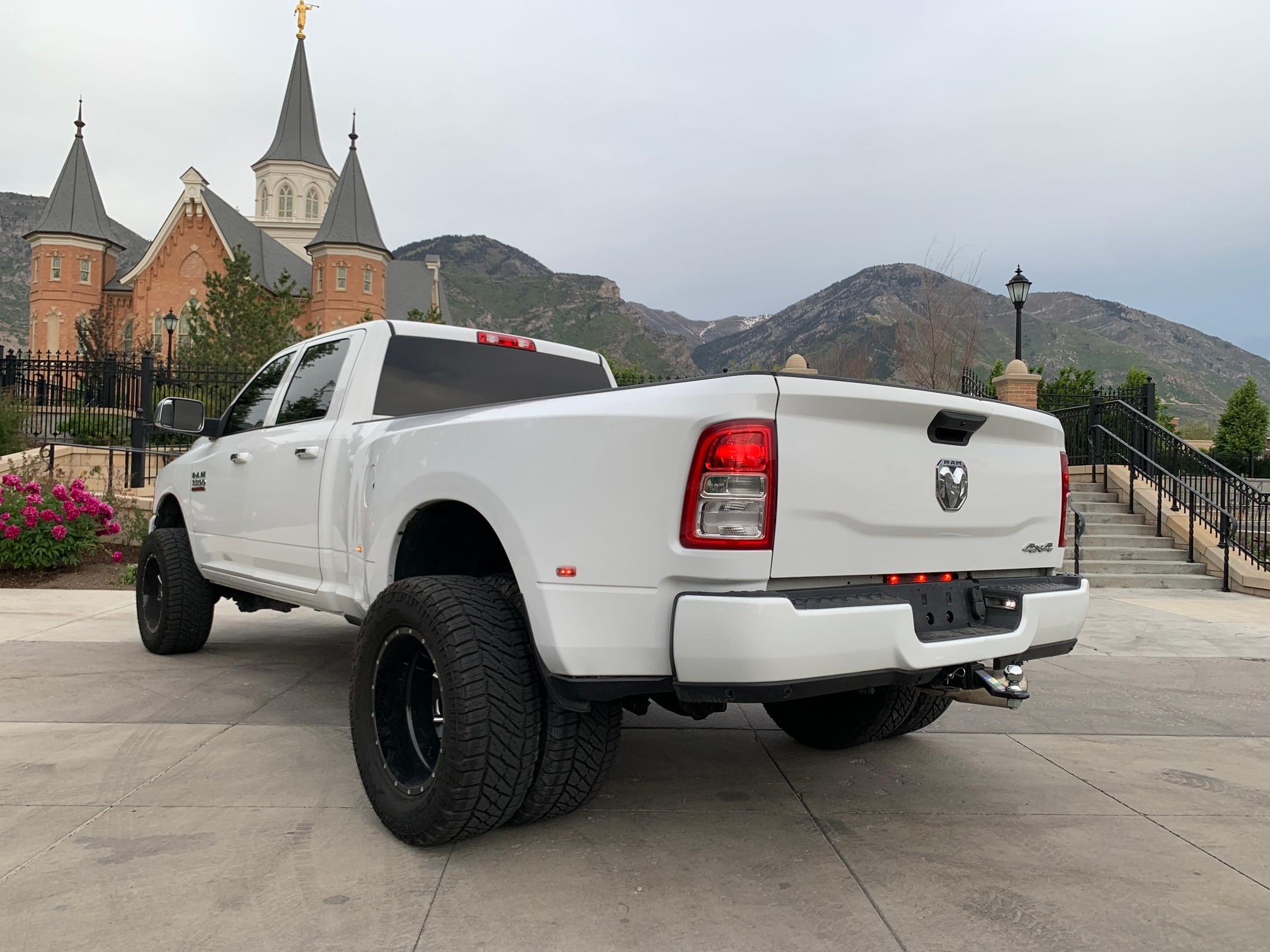2014 RAM 3500 LONGH 3C63RRKL0EG269849