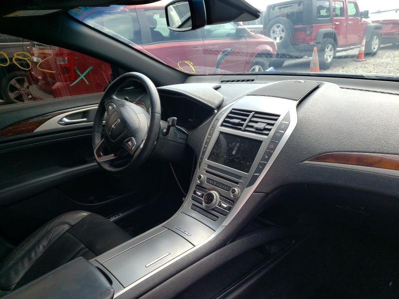 2017 LINCOLN MKZ RESERV 3LN6L5F92HR636303