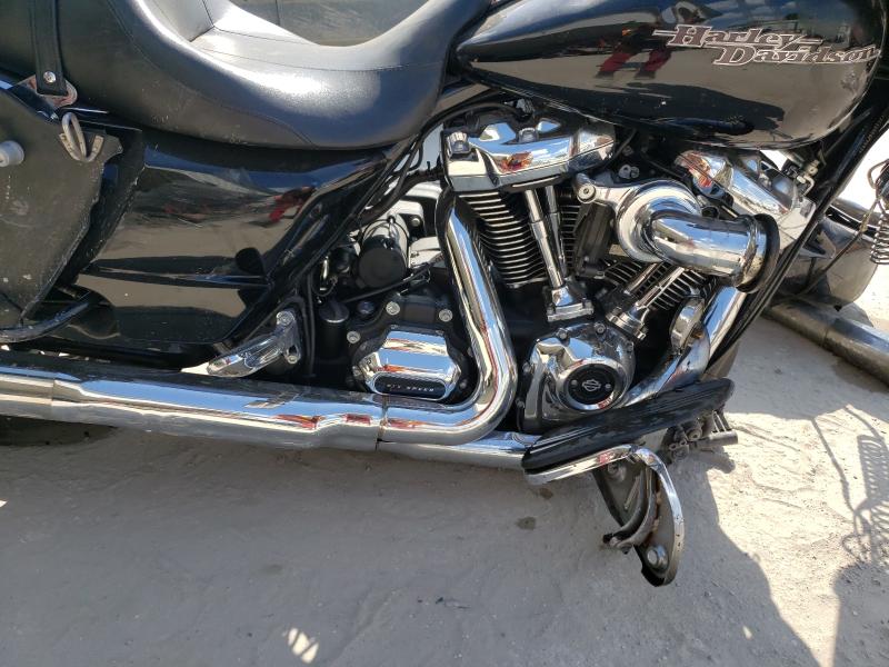 2017 HARLEY-DAVIDSON FLHXS STRE 1HD1KRC1XHB679541
