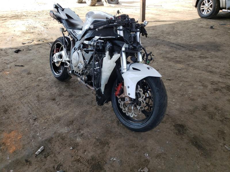 Salvage Motorcycles Powersports 2004 HONDA CBR1000 RR For Sale