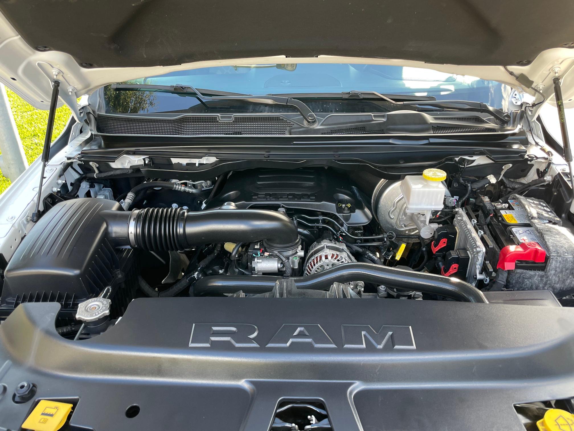 2019 RAM 1500 REBEL 1C6SRFET2KN924229