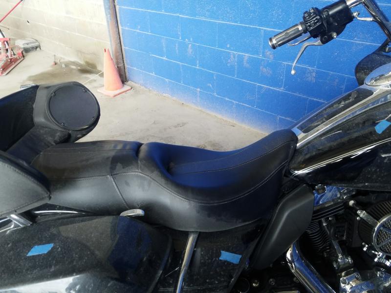 2016 HARLEY-DAVIDSON FLTRU 1HD1KGL10GB608870