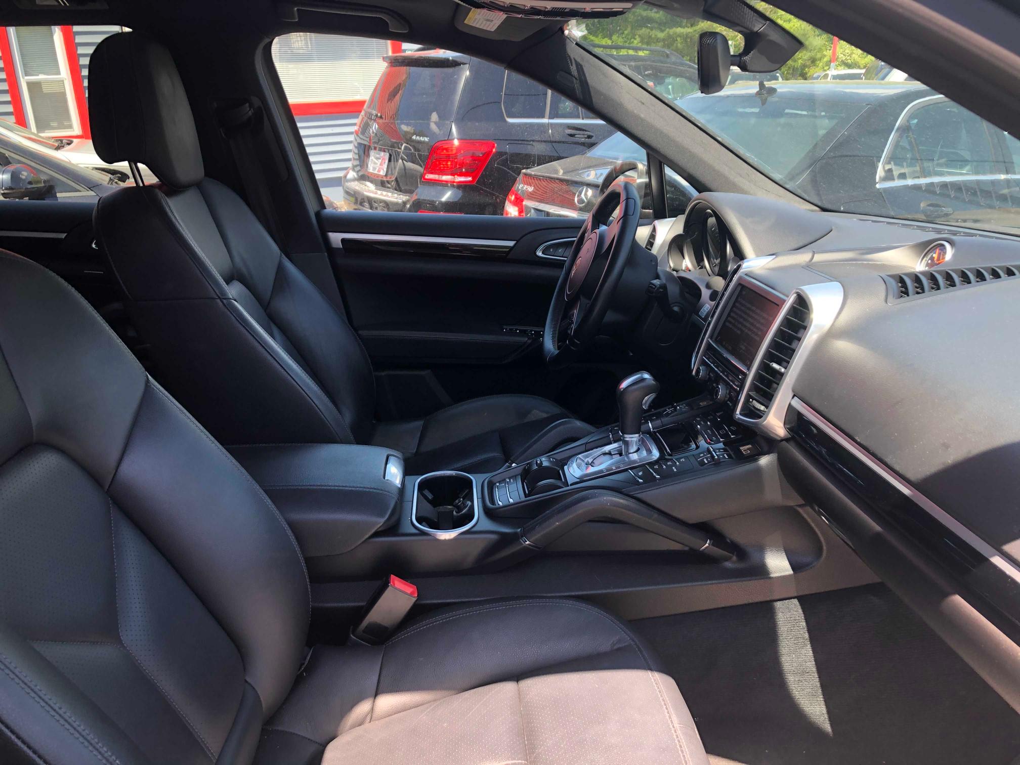 2014 PORSCHE CAYENNE WP1AF2A24ELA37250