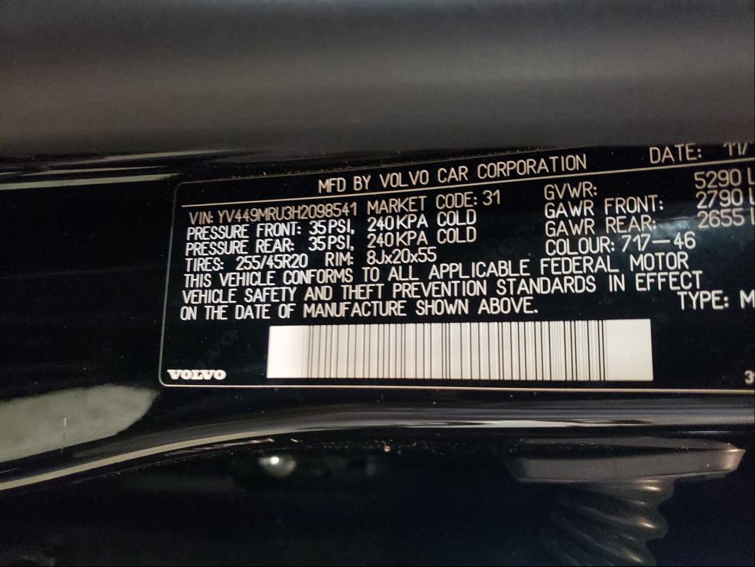 2017 VOLVO XC60 T6 IN YV449MRU3H2098541