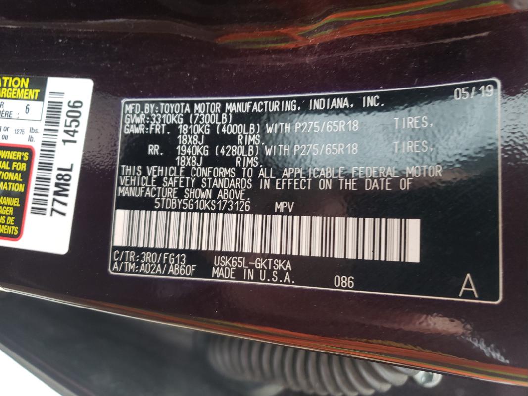 2019 TOYOTA SEQUOIA SR 5TDBY5G10KS173126