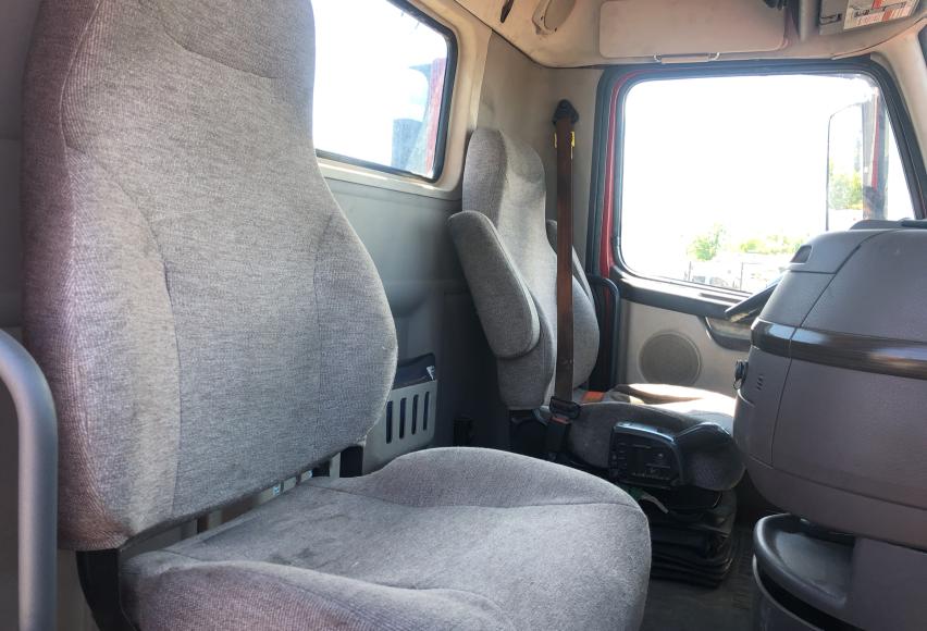 2015 VOLVO VN VNL 4V4NC9EH3FN921211