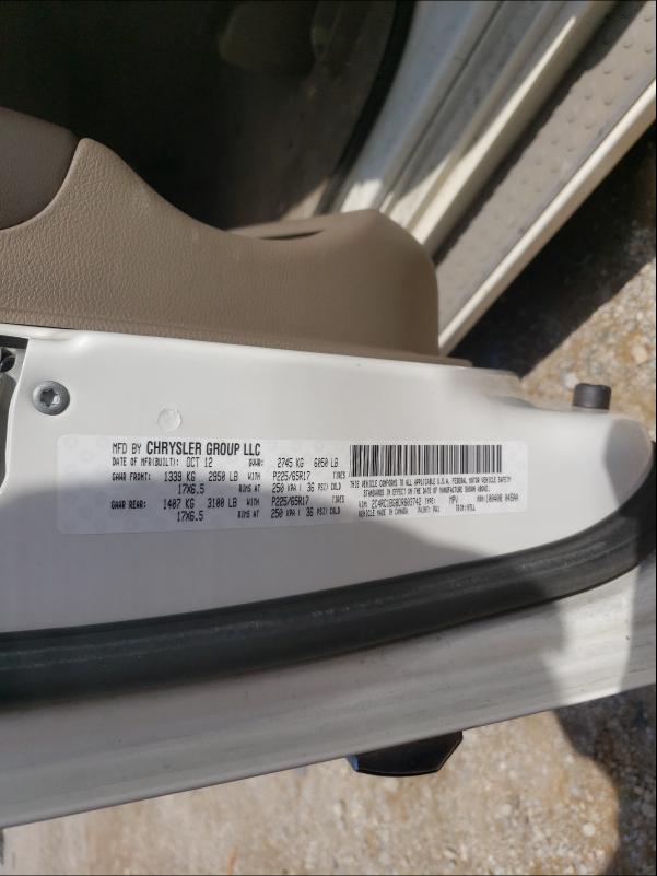 2013 CHRYSLER TOWN & COU 2C4RC1BG8DR603742