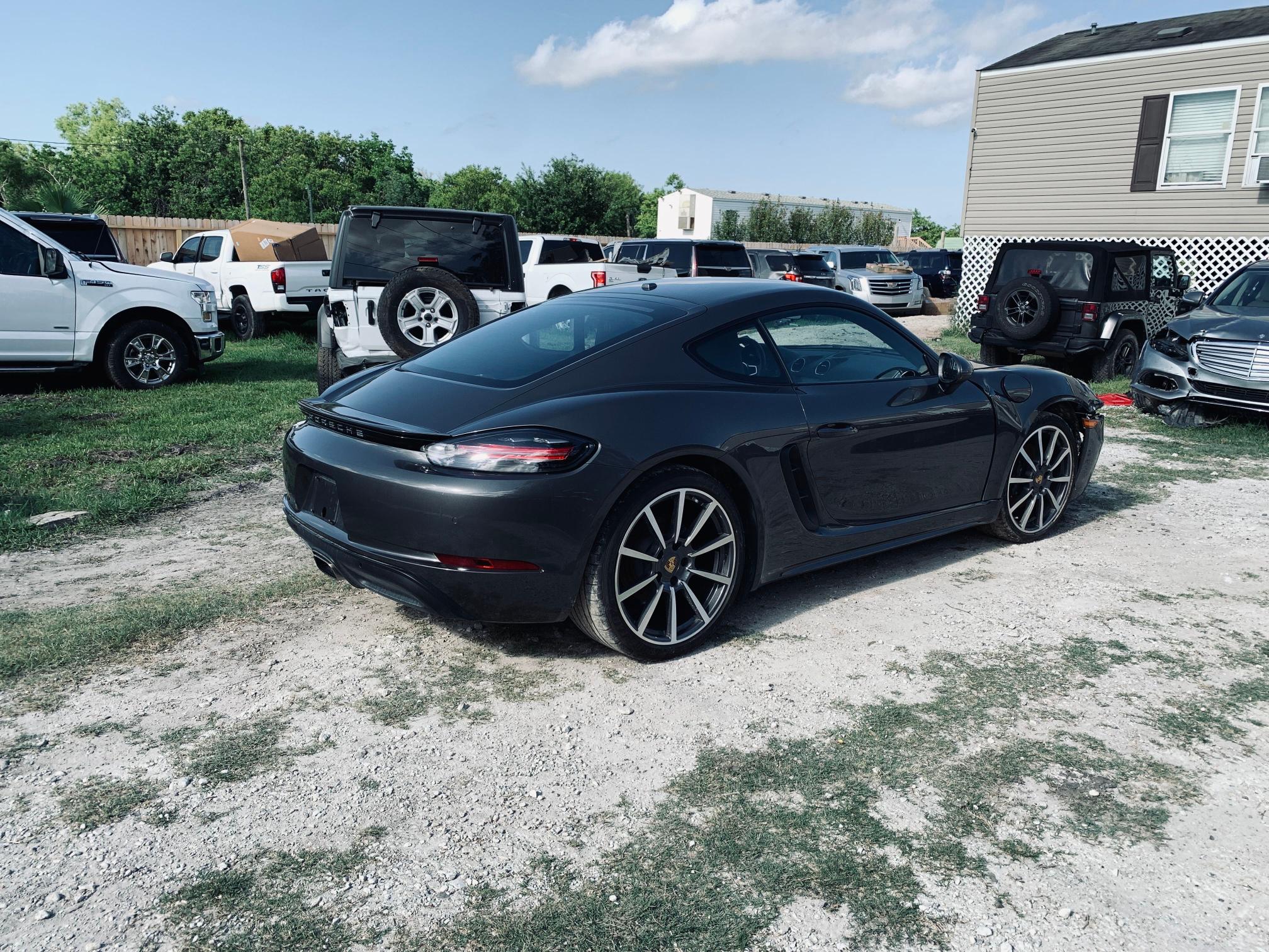 2019 PORSCHE CAYMAN BAS WP0AA2A80KS261458