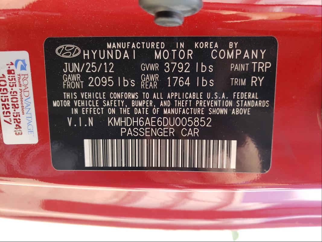 2013 HYUNDAI ELANTRA CO KMHDH6AE6DU005852