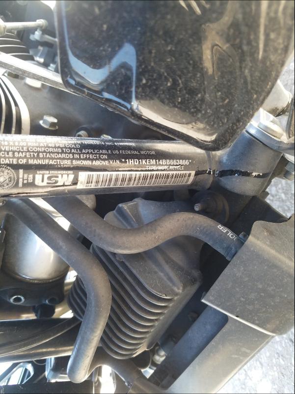 2011 HARLEY-DAVIDSON FLHTK 1HD1KEM14BB663866
