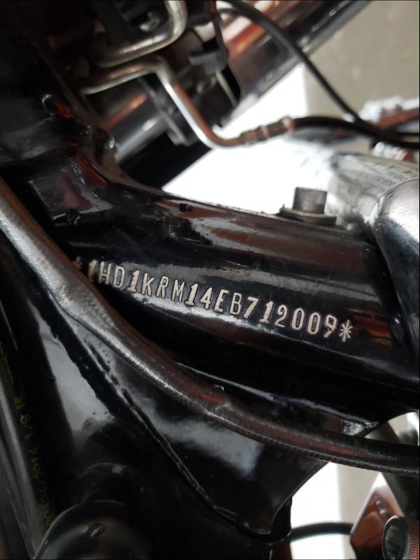 2014 HARLEY-DAVIDSON FLHXS STRE 1HD1KRM14EB712009