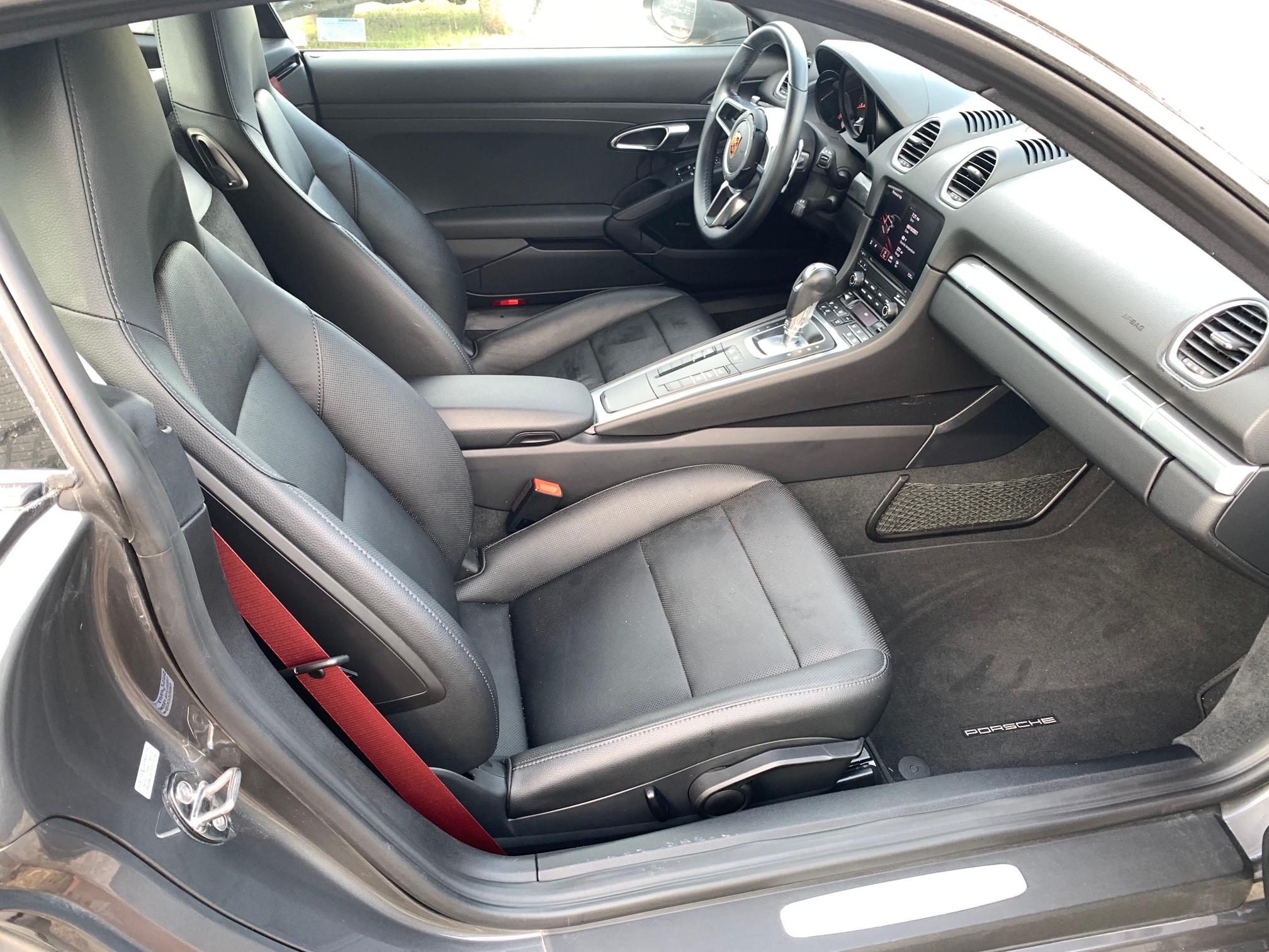 2019 PORSCHE CAYMAN BAS WP0AA2A80KS261458