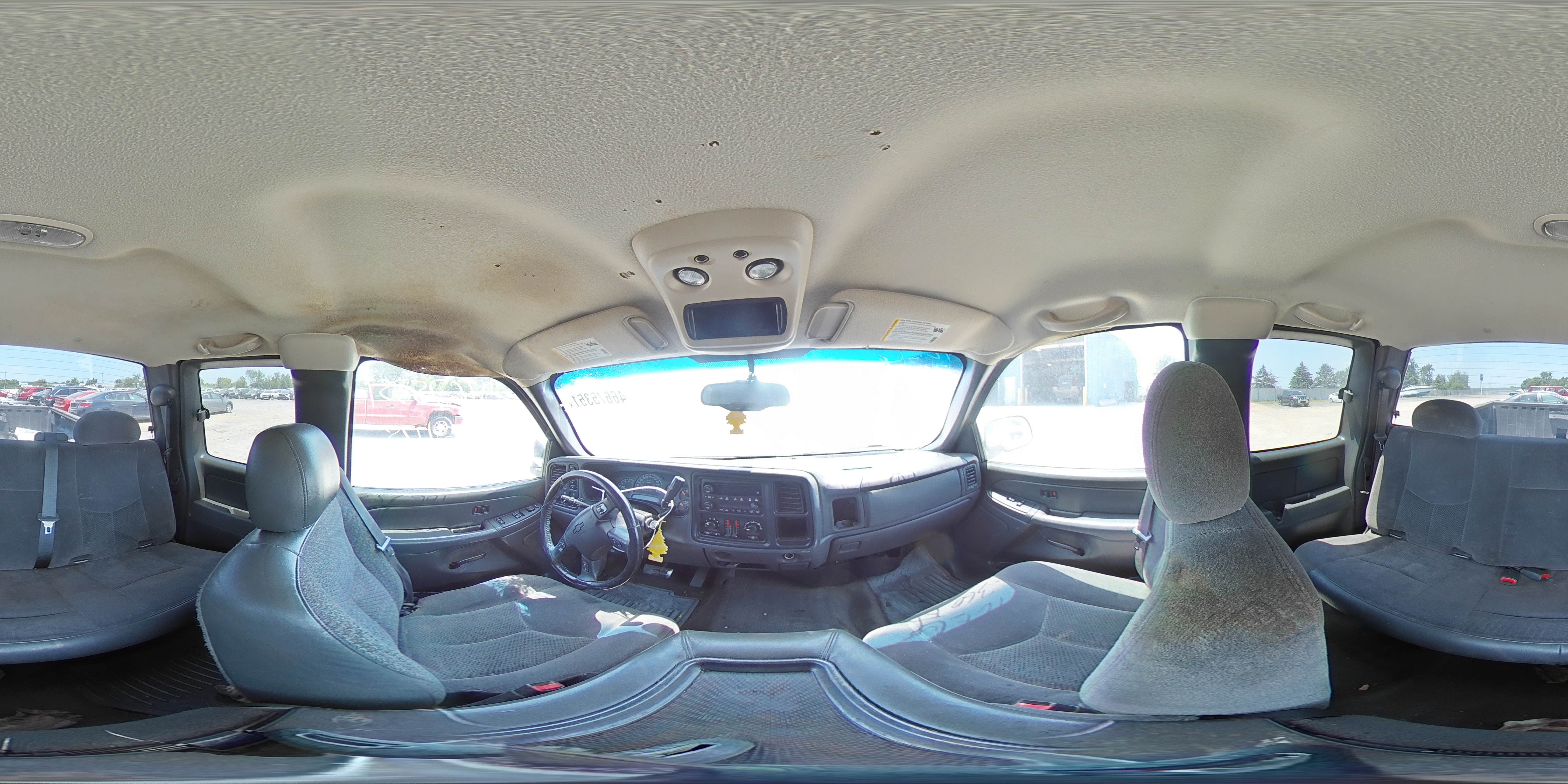 2006 Chevrolet Silverado - Image 12