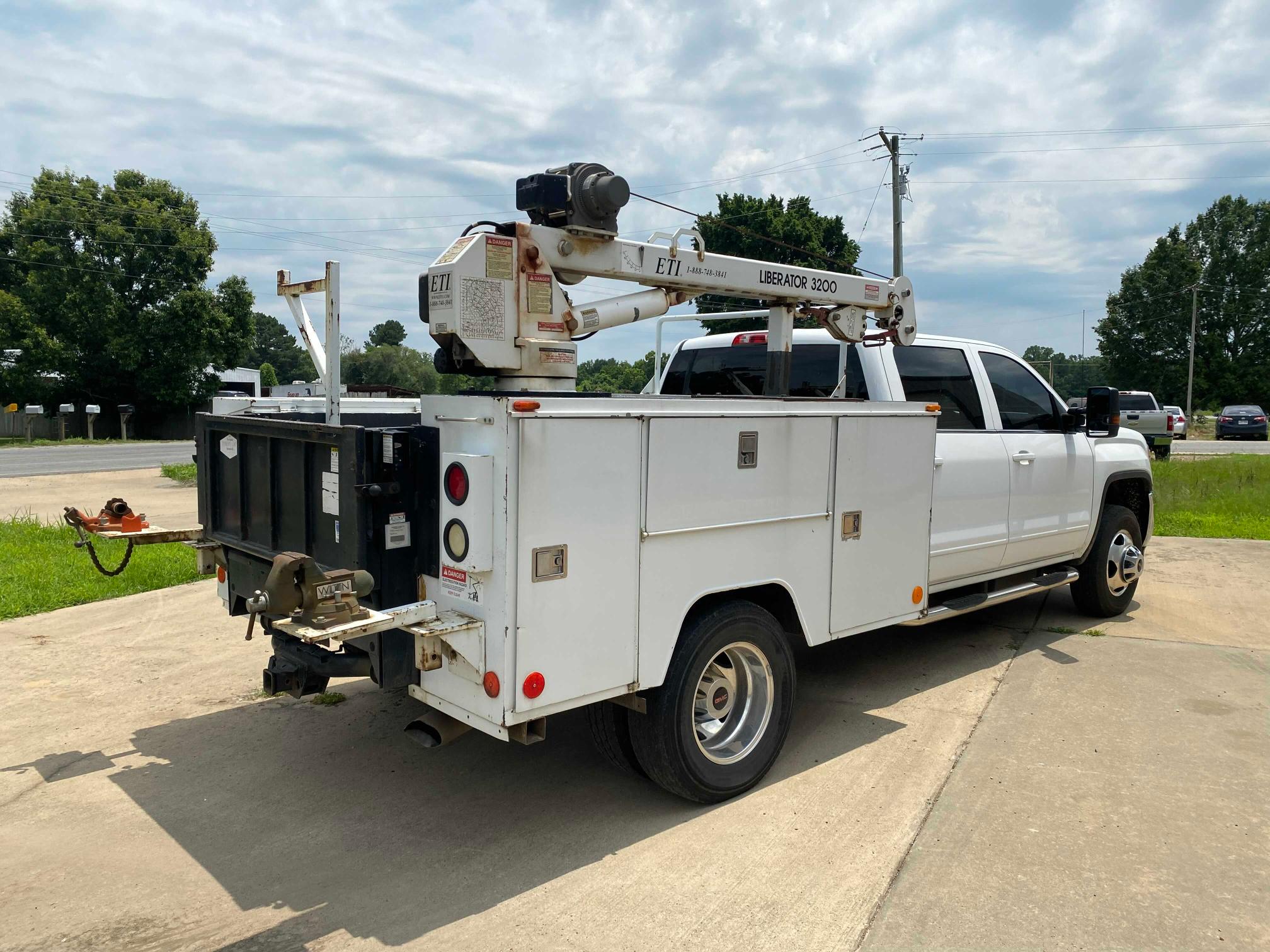 2015 GMC SIERRA C35 1GD412C8XFF559410