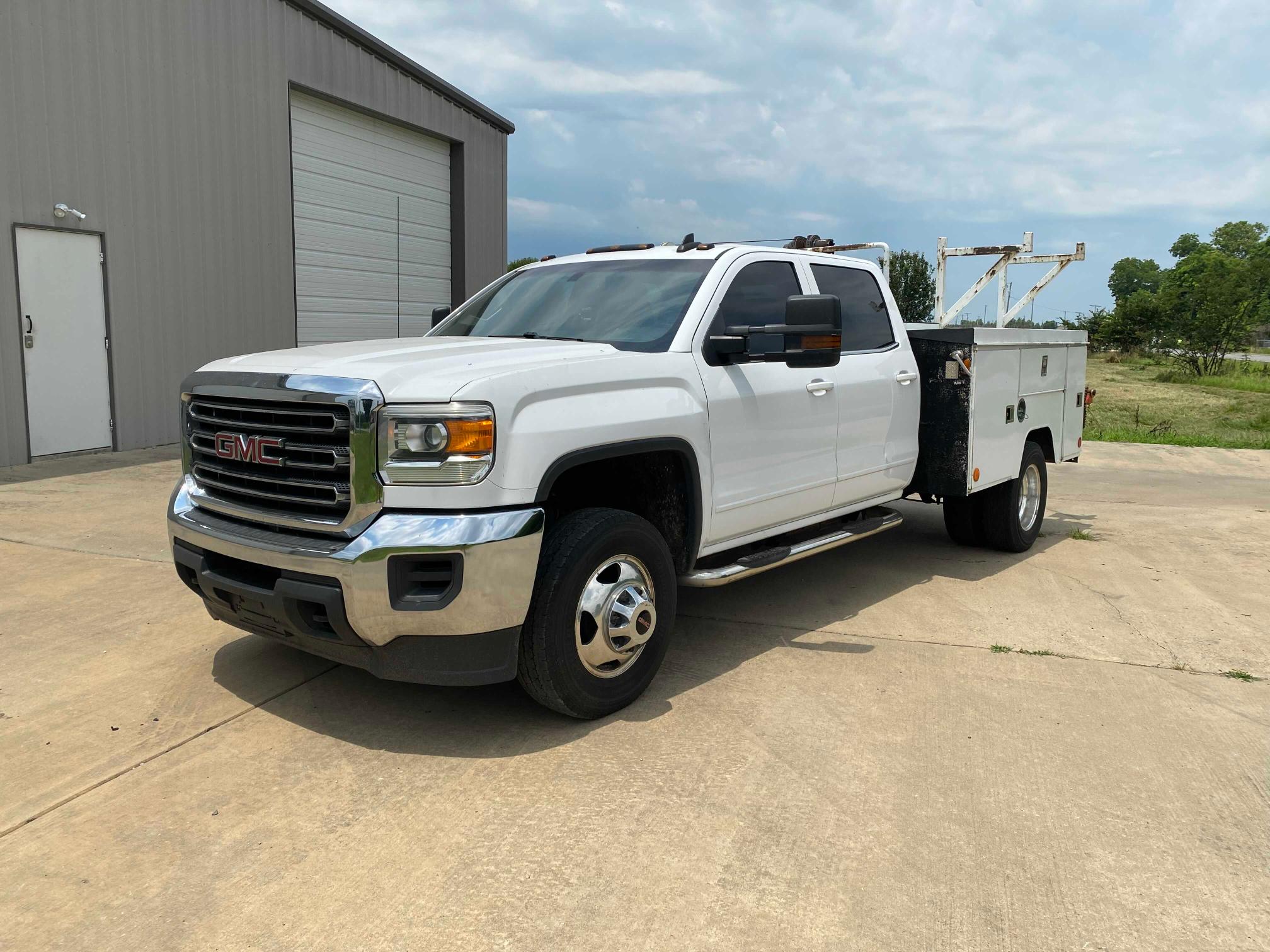 2015 GMC SIERRA C35 1GD412C8XFF559410