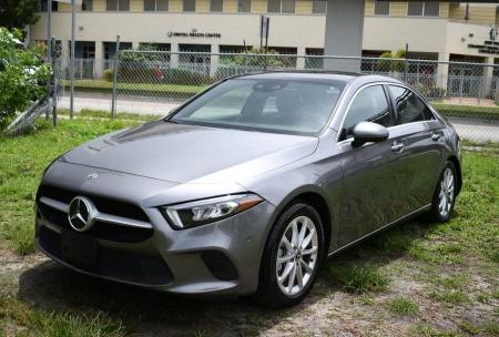 2020 MERCEDES-BENZ A 220 4MAT WDD3G4FB3LW036894