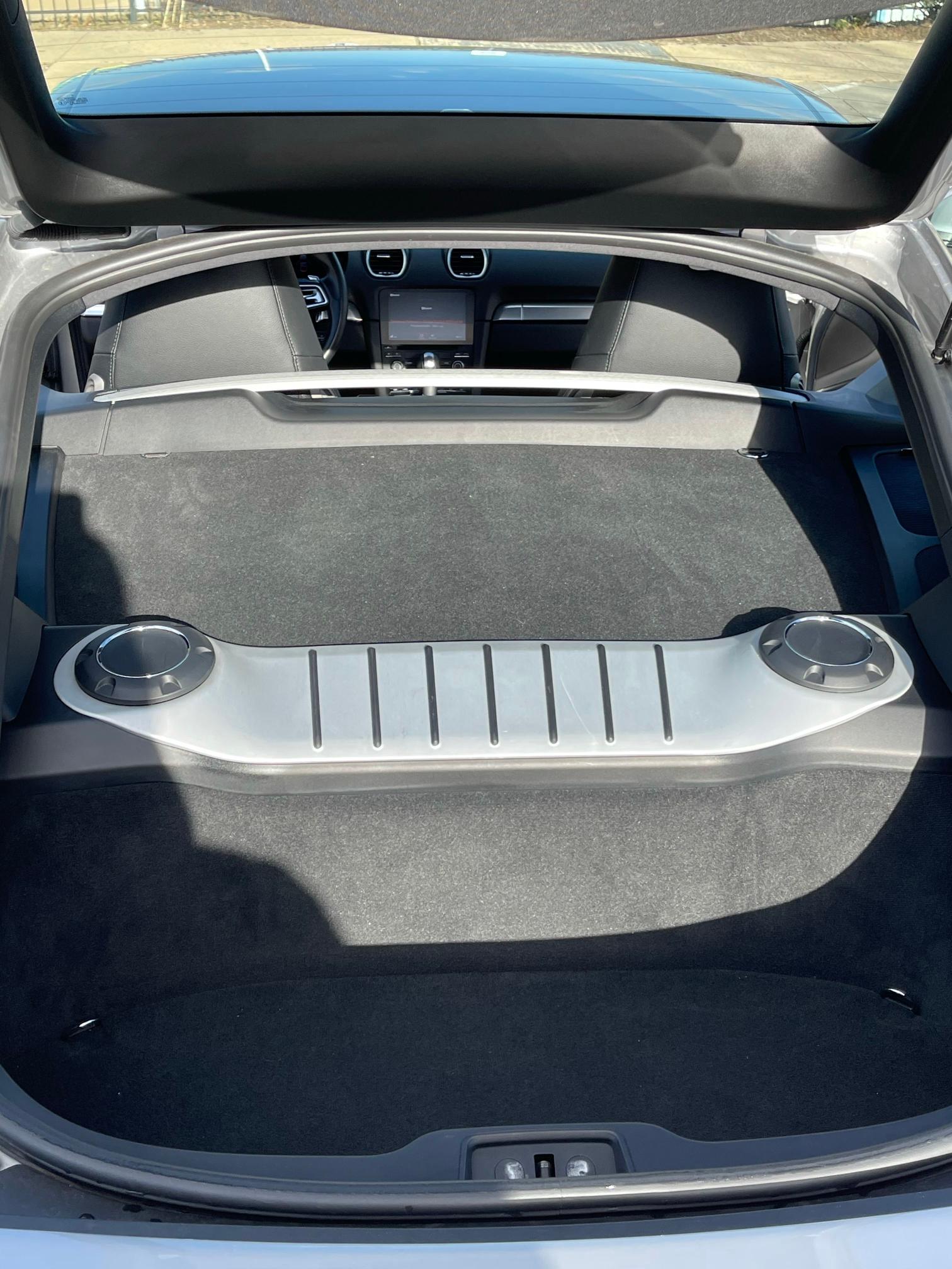 2018 PORSCHE CAYMAN WP0AA2A82JK260276