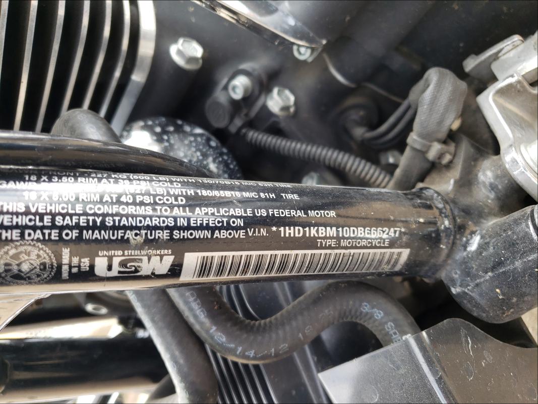 2013 HARLEY-DAVIDSON FLHX STREE 1HD1KBM10DB666247